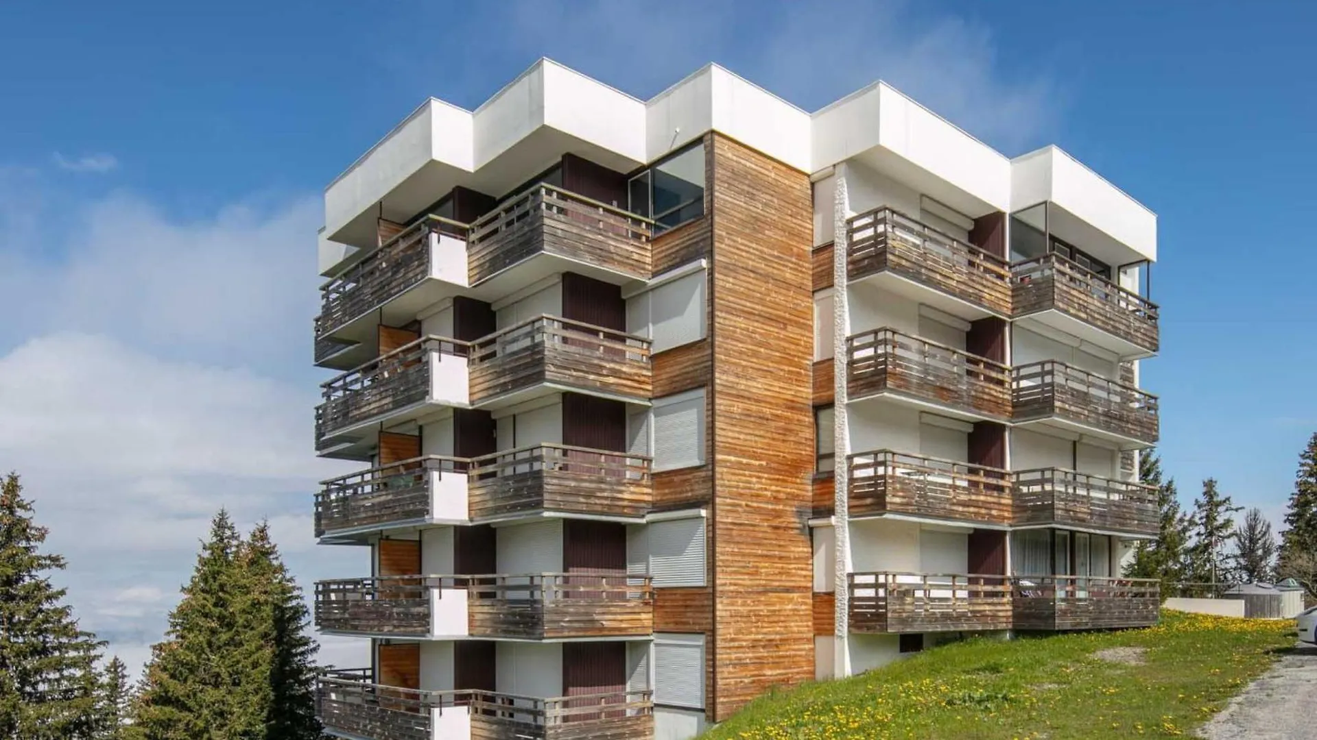 Apartment Cytises By Interhome Chamrousse
